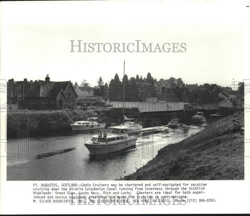Press photo cabin - photo, cruisers